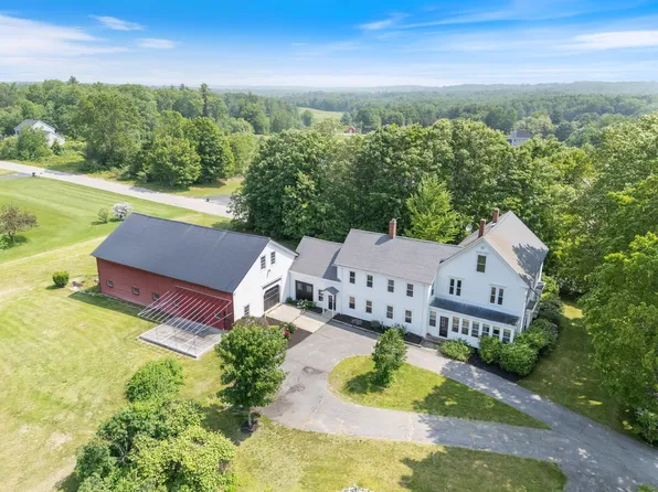 47 Wood Road, Gorham, ME 04038