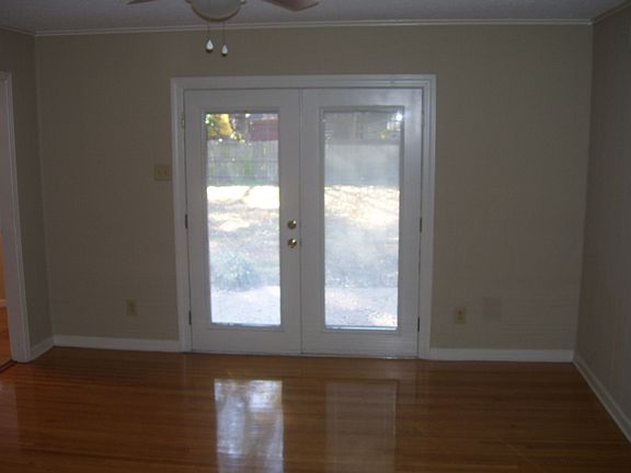 3rd image of 5167 Rolling Meadows Dr