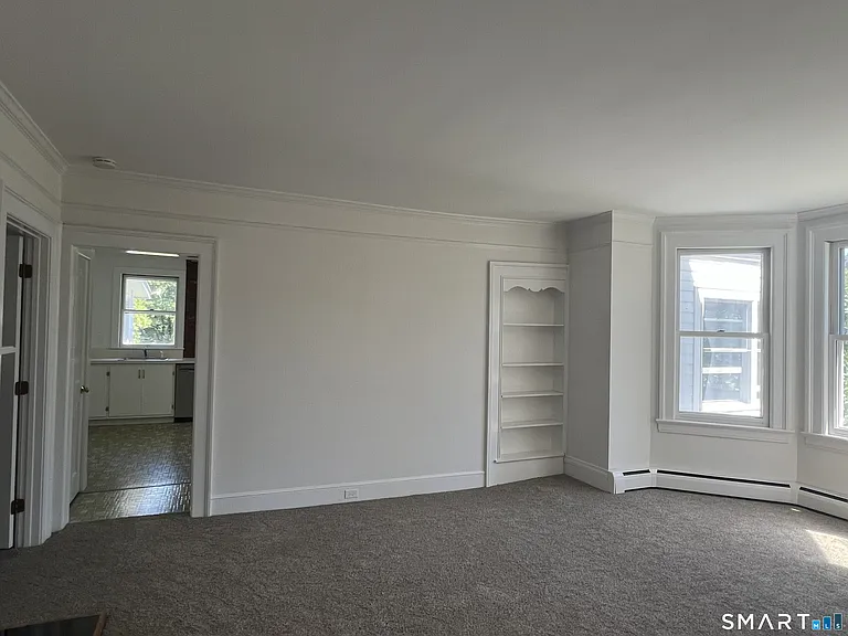 21 Pearl St — Photo 28