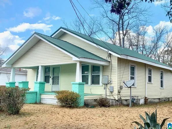 1304 2nd Ave N, Clanton, AL 35045