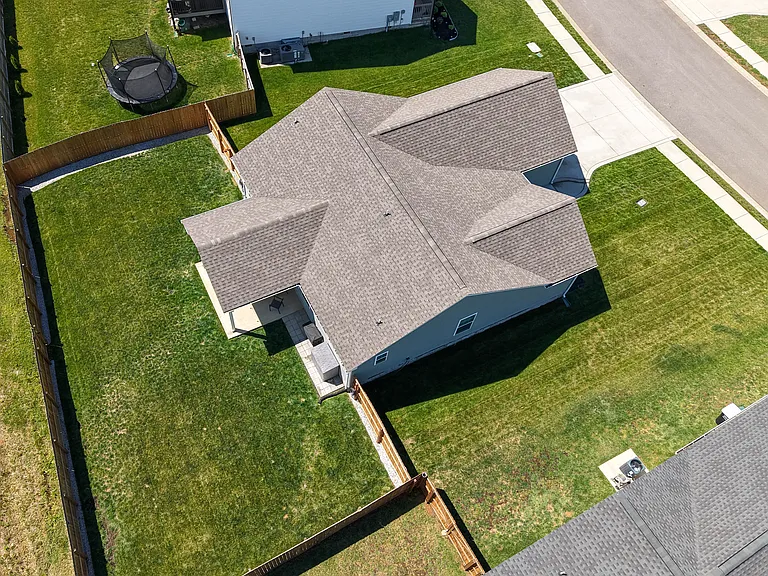 409 Pomeroy Dr — Photo 18