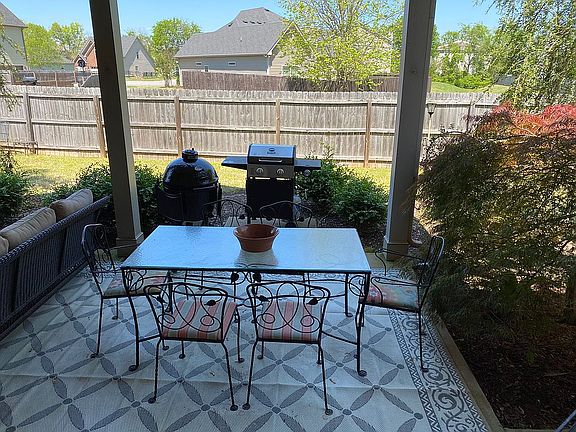 5th image of 4418 Scottish Dr