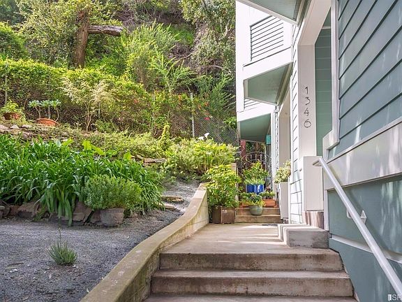 3rd image of 1348 Noe St