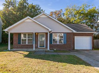 4018 Margo Cir, La Vergne, TN 37086