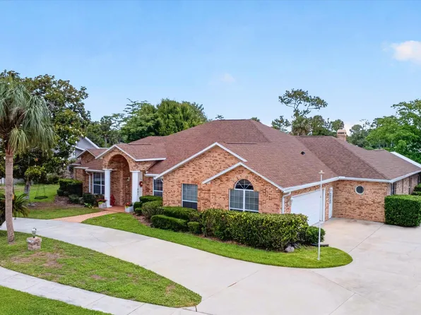 766 Pelican Bay Dr, Daytona Beach, FL 32119