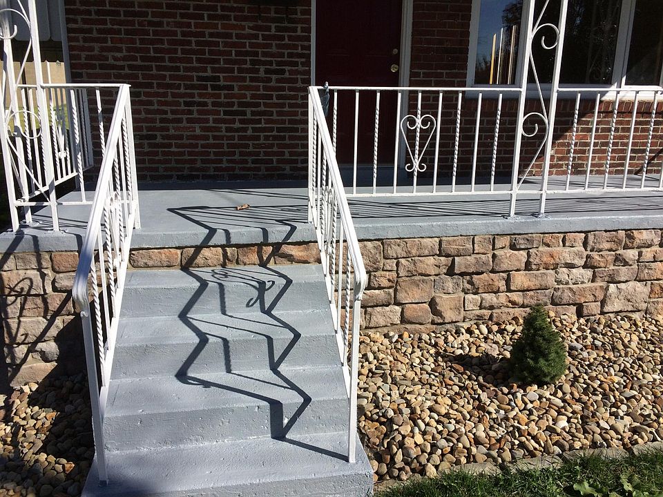 2nd image of 1224 Lane Ave