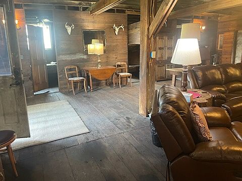 A view of the 3 bedrooms
