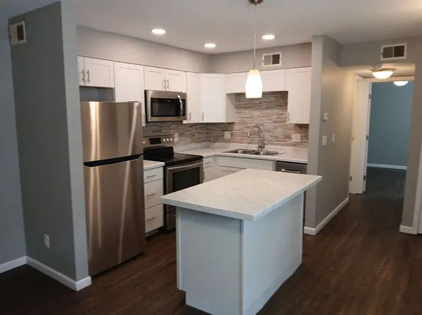 904 Georgian Drive, 904 Georgian Dr APT C, Danville, IL 61832
