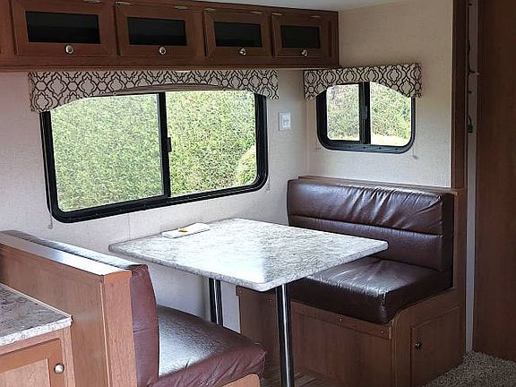 5th image of 415 Commonwealth Rd Unit 301