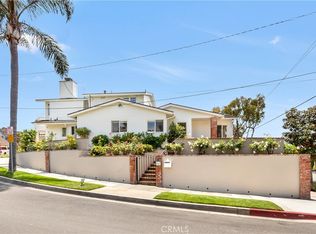 545 Hazel Dr, Corona Del Mar, CA 92625