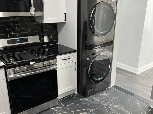 540 61st Street image 8 of 16