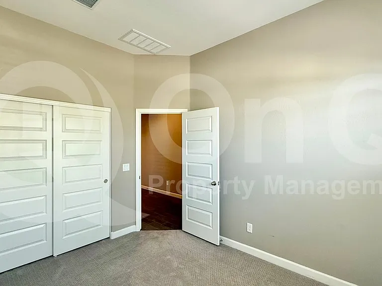 40847 W Hillman Dr — Photo 13
