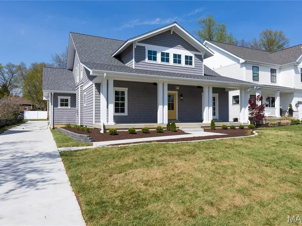705 W Lockwood Ave, Saint Louis, MO 63122