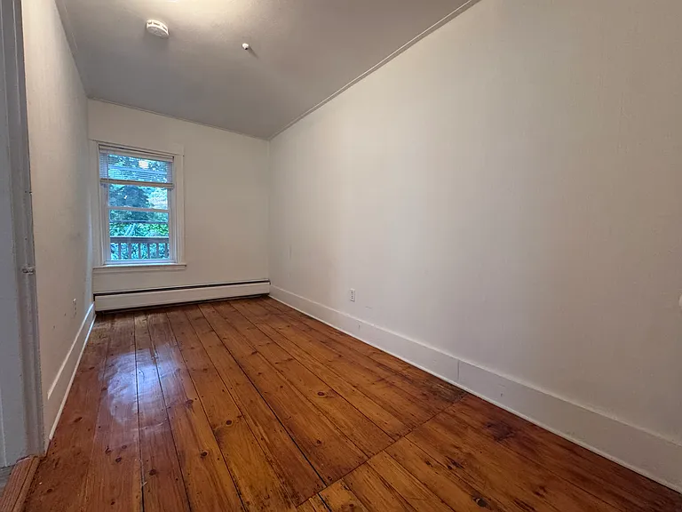 31 Whitehall Rd #1 — Photo 8