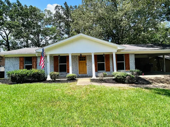 1764 Southhaven Cir, Jackson, MS 39204