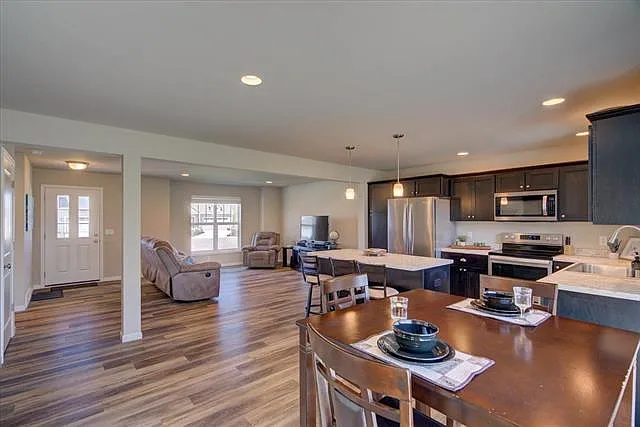 411 Steeple Point Way — Photo 18