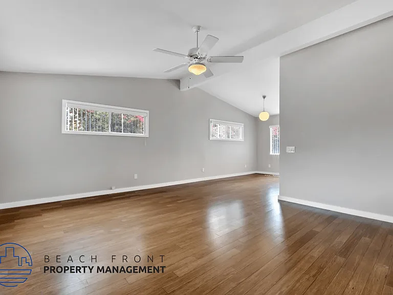 2674 Elden Ave. — Photo 5