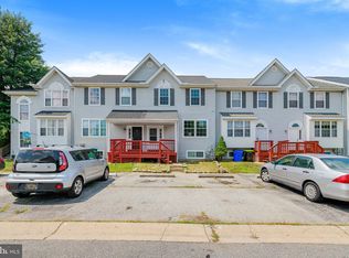 5 Foxton Dr, Newark, DE 19702