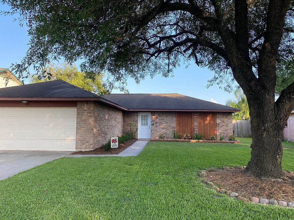 1st image of 502 N Rock Dr
