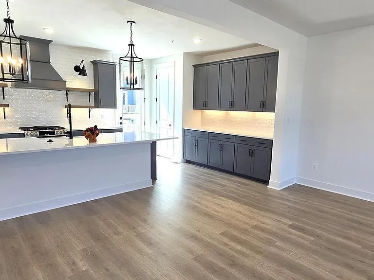 1726 Blacksmith Way — Photo 9