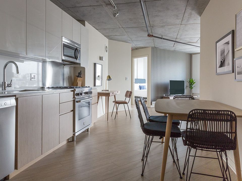 1st image of 2112 Market St #1