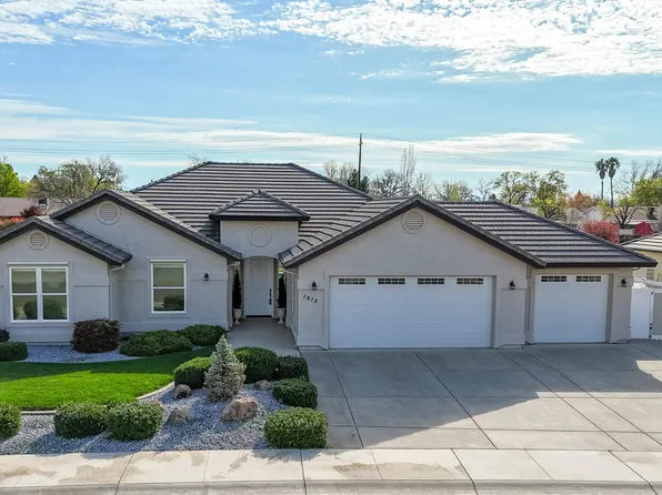 1915 Jolie Way, Redding, CA 96003