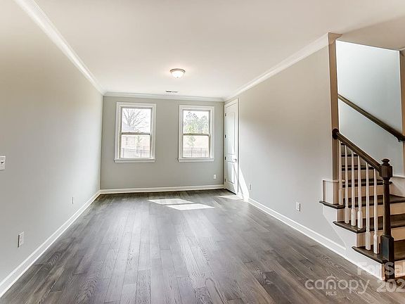 3rd image of 9632 Liberty Hill Dr
