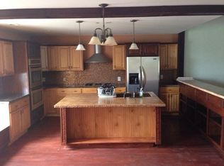 218 W 6th St, Newton, KS 67114