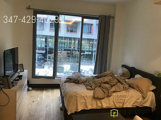 Rented by The KCI Group | media 4