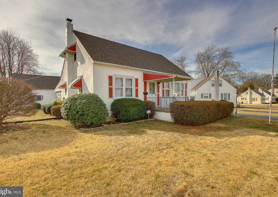 1st image of 4112 Chandler Dr