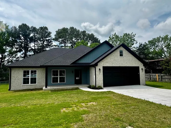 7 Juniper, Searcy, AR 72143