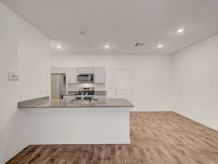 4153 Lunar Canyon Ave — Photo 9