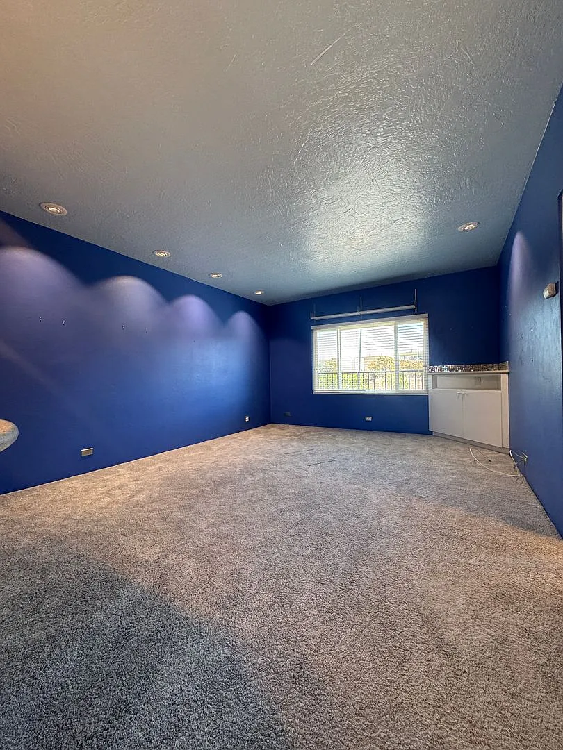 Building Photo - 445 Washington Blvd #8