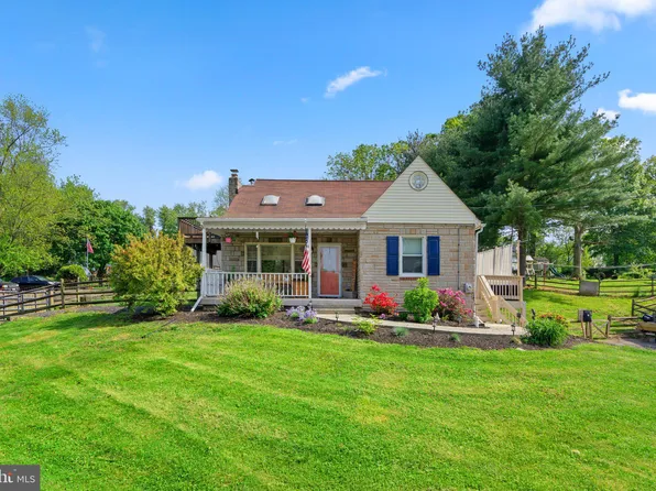 843 Federal Hill Rd, Street, MD 21154