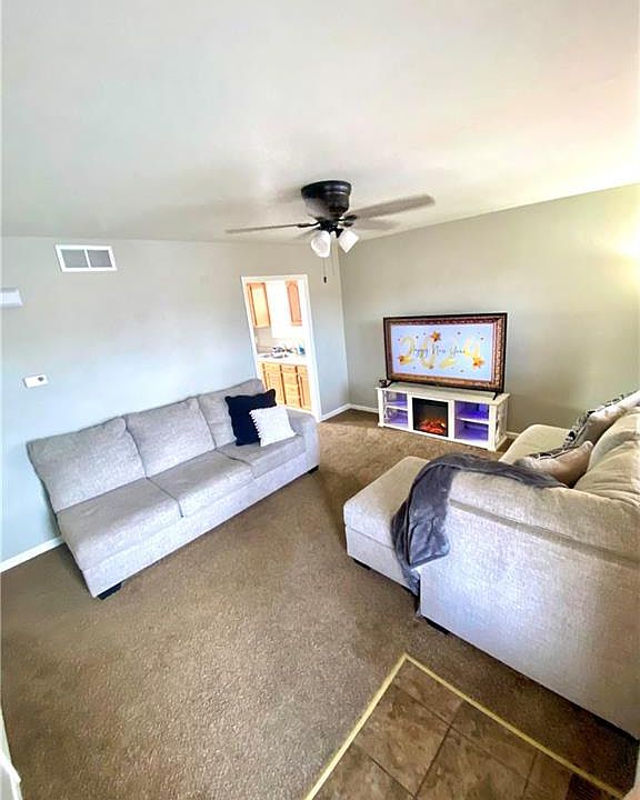 318 Lincoln St, Wathena, KS 66090 Zillow