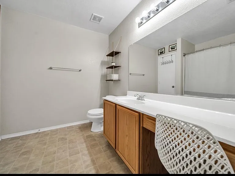 552 Lincoln Ave — Photo 7