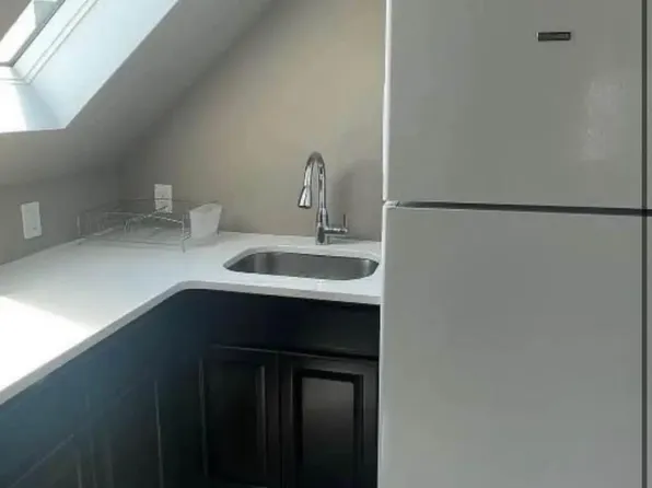 185 Tappan St, Kearny, NJ 07032