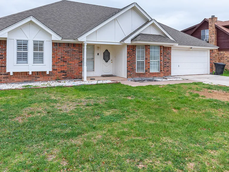 857 Chaucer Dr — Photo 31