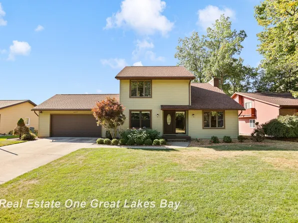 4197 Firethorn Dr, Saginaw, MI 48603