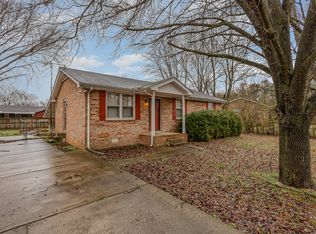 209 Camelot Ct, Smyrna, TN 37167