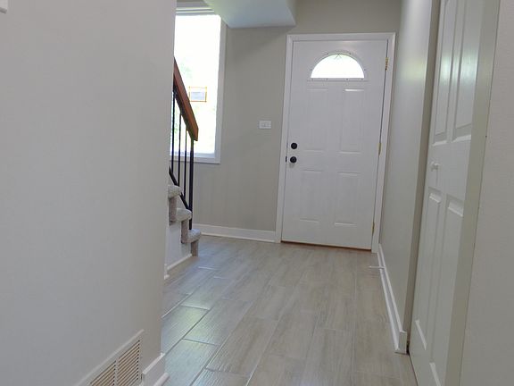4th image of 1140 Sandpiper Ct