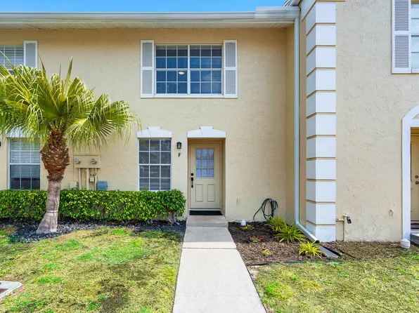 210 Foxtail Drive Apt F, Greenacres, FL 33415