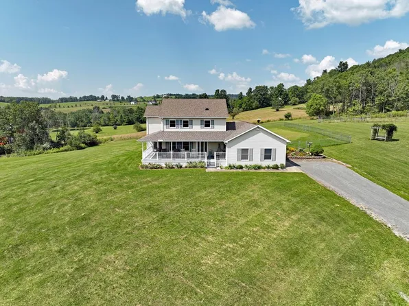 290 Stiles Rd, Elmira, NY 14901