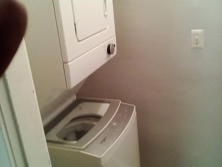 223 E 31st St #1 — Photo 11