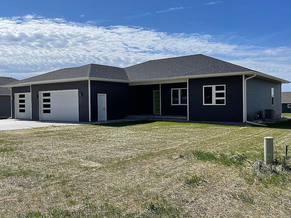 405 W Adams St, New London, IA 52645 Zillow