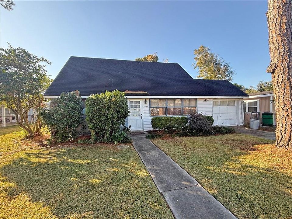 1st image of 10144 Stephen Dr