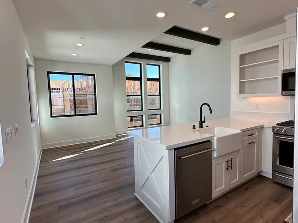 1176 Molara Ln, Encinitas, CA 92024