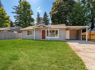 3513 NE 7th Pl, Renton, WA 98056