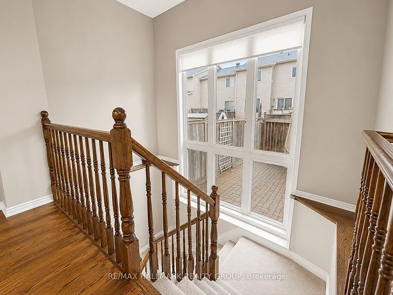 224 Lamplighters Dr — Photo 8