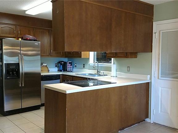 5th image of 11922 Dunston Cir